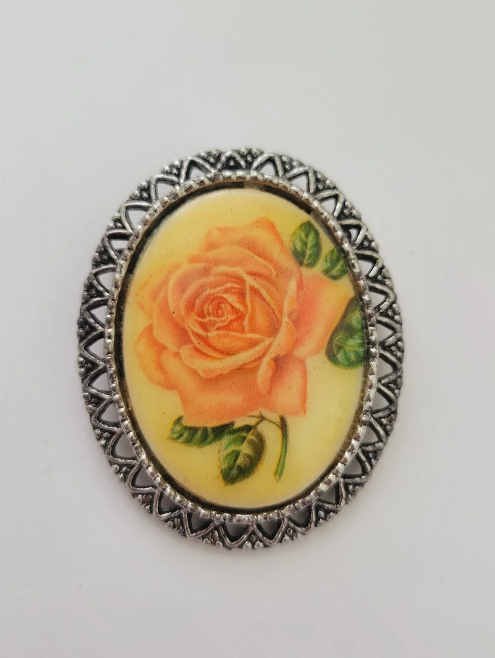 Vintage Rose Floral Cameo Brooch Pin Pendant Porcelain Silver Tone Feminine